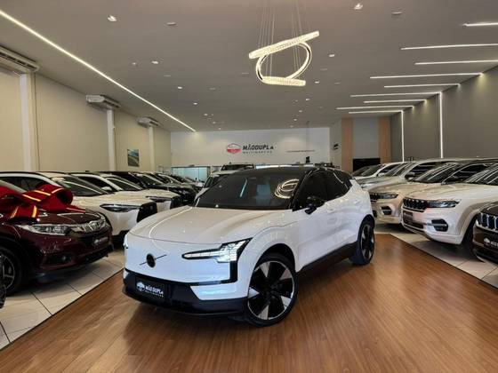 VOLVO EX30 69 KW ELÉTRICO ULTRA